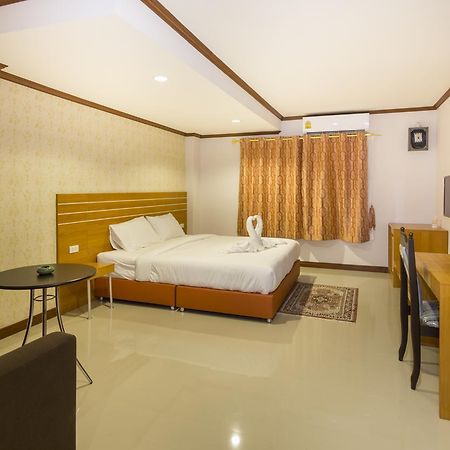 Central Avenue Residency Pattaya Eksteriør bilde